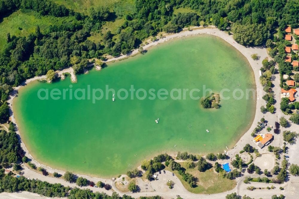 Aerial image Veynes - Sandy beach areas on the Base de Loisirs of Iscles in Veynes in Provence-Alpes-Cote d'Azur, France