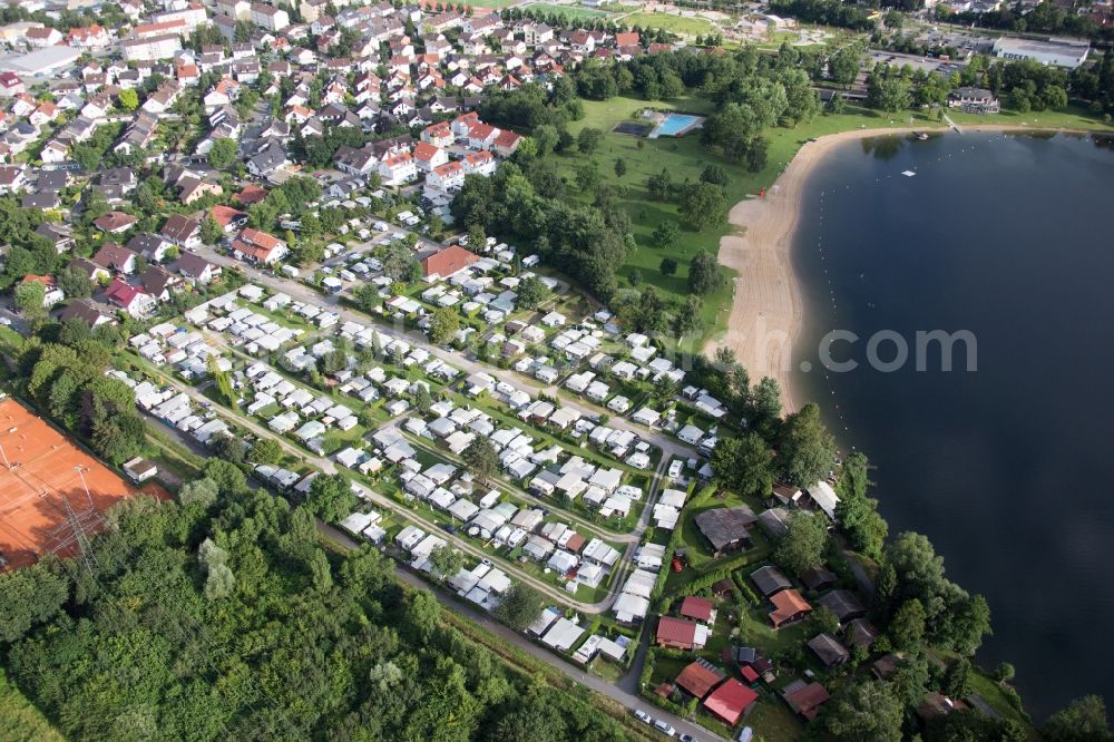 Aerial image Hemsbach - Sandy beach areas on the Campingplatz Wiesensee in Hemsbach in the state Baden-Wuerttemberg, Germany