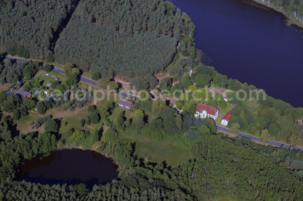 Aerial photograph Godendorf - Riparian areas on the lake area of Besenreepsee in Godendorf in the state Mecklenburg - Western Pomerania