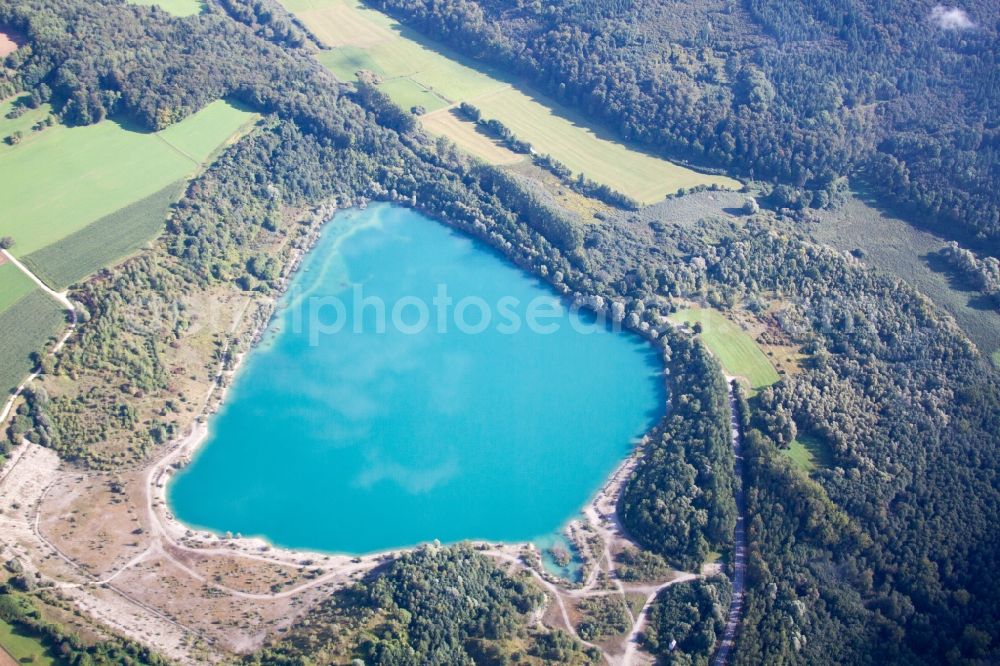 Hilzingen from above - Riparian areas on the lake area of Binninger Ried in the district Binningen in Hilzingen in the state Baden-Wuerttemberg