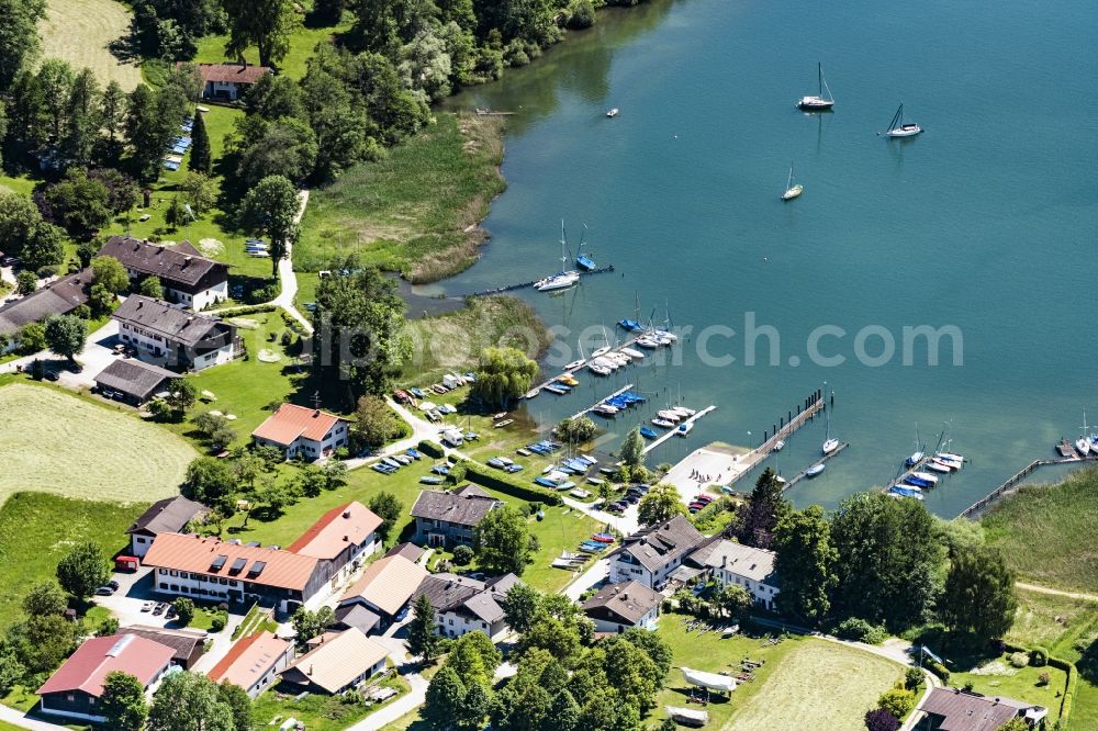 Aerial photograph Breitbrunn am Chiemsee - Riparian areas on the lake area of Chiemsee in Breitbrunn am Chiemsee in the state Bavaria, Germany