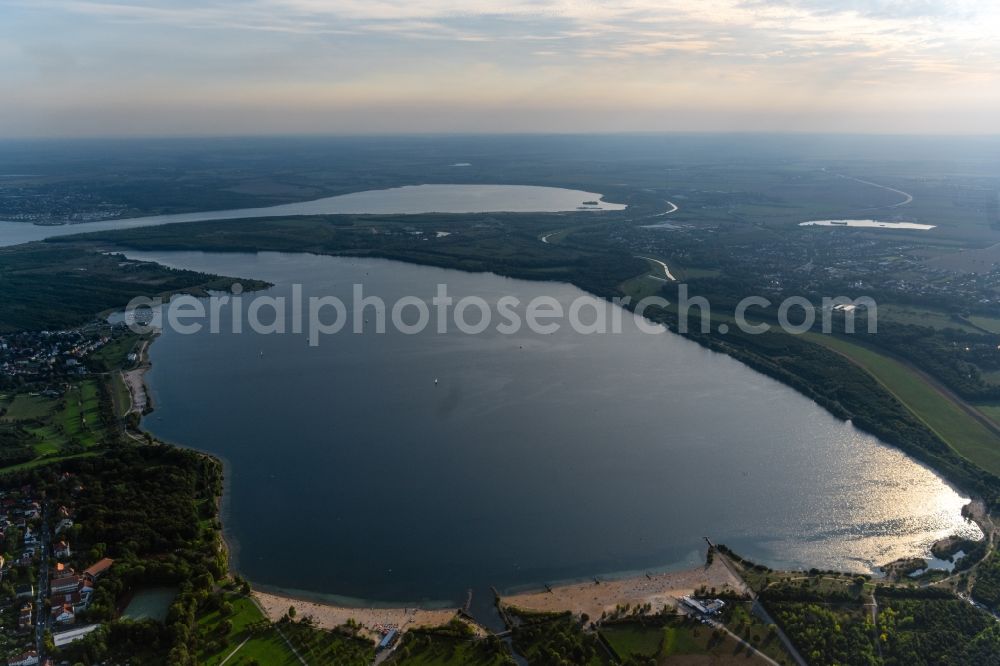 Aerial photograph Leipzig - Riparian areas on the lake area of Cospudener See in the district Suedwest in Leipzig in the state Saxony, Germany