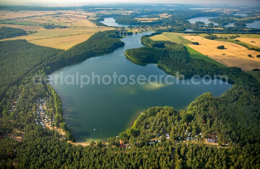 Aerial image Boitzenburger Land - Riparian areas of Lake Dreetzsee with sand banks in Boitzenburger Land in the state of Brandenburg