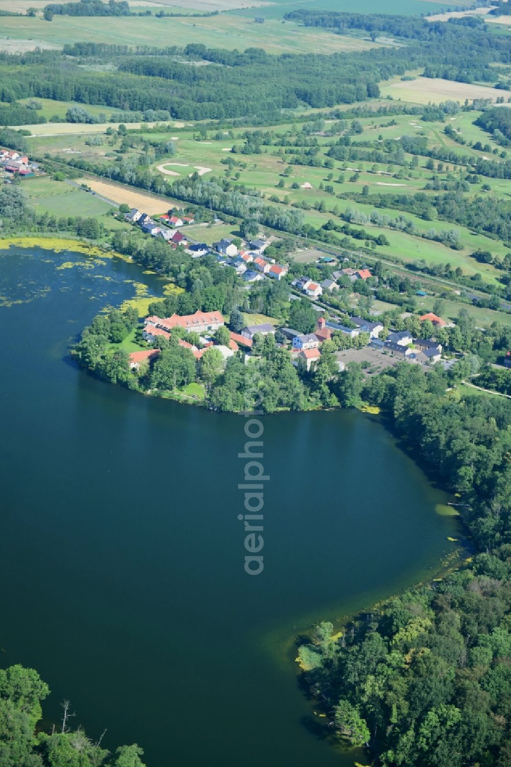 Kemnitz from the bird's eye view: Riparian areas on the lake area of Grosser Plessower See in Kemnitz in the state Brandenburg, Germany