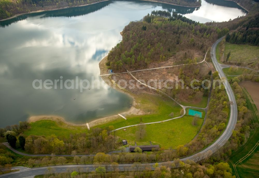 Meschede from above - Riparian areas on the lake area of Hennesee in Meschede in the state North Rhine-Westphalia