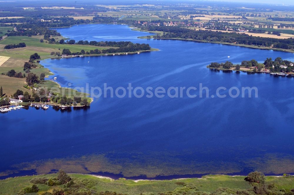 Aerial image Seeblick - Riparian areas on the lake area of Hohennauener See in Seeblick in the state Brandenburg, Germany