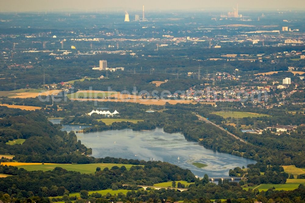 Herbede from above - Riparian areas on the lake area of Kemnader See in Herbede in the state North Rhine-Westphalia