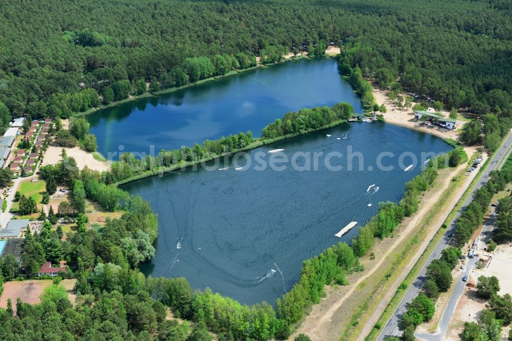 Ruhlsdorf from above - Riparian areas on the lake area of Kiessee in Ruhlsdorf in the state Brandenburg, Germany