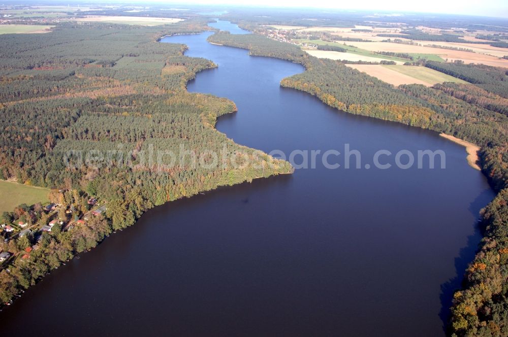 Aerial image Wusterhausen/Dosse - Riparian areas on the lake area of Klempowsee in Wusterhausen/Dosse in the state Brandenburg, Germany