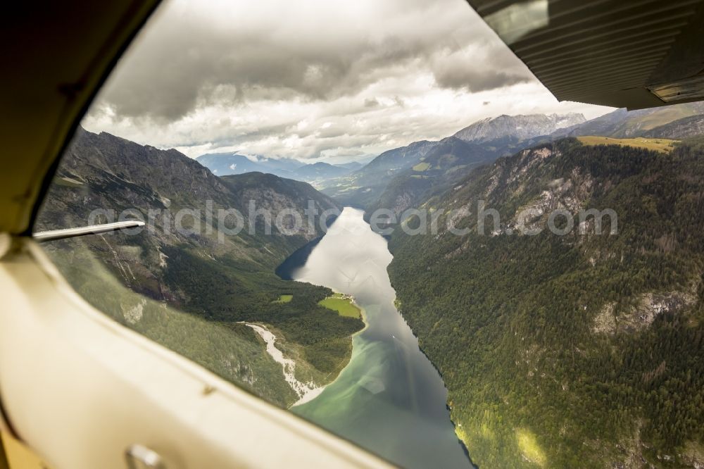 Aerial photograph Schönau - Riparian areas on the sea area of Koenigssee in Schoenau in the state Bavaria