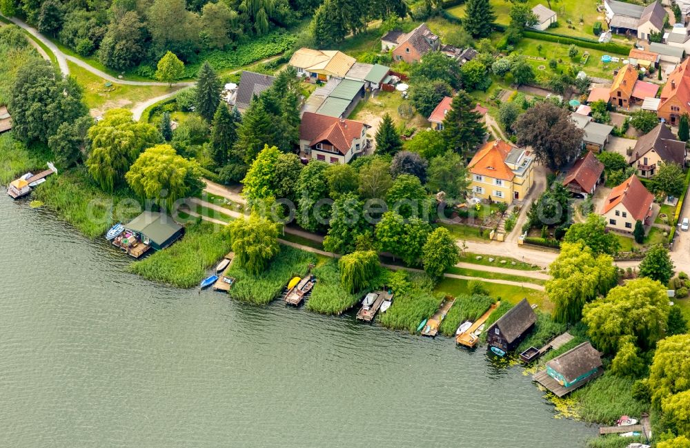 Aerial photograph Krakow am See - Riparian areas on the lake area of Krakower See in Krakow am See in the state Mecklenburg - Western Pomerania