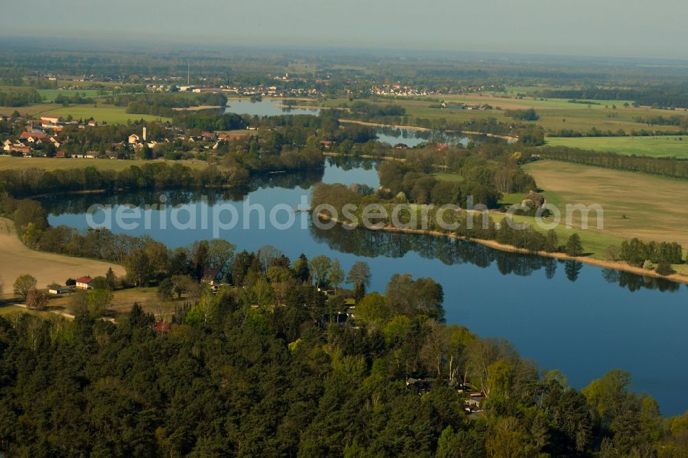 Aerial image Hammer - Riparian areas at the lake area of a??a??the Kuhpanzsee in Hammer in the state Brandenburg, Germany