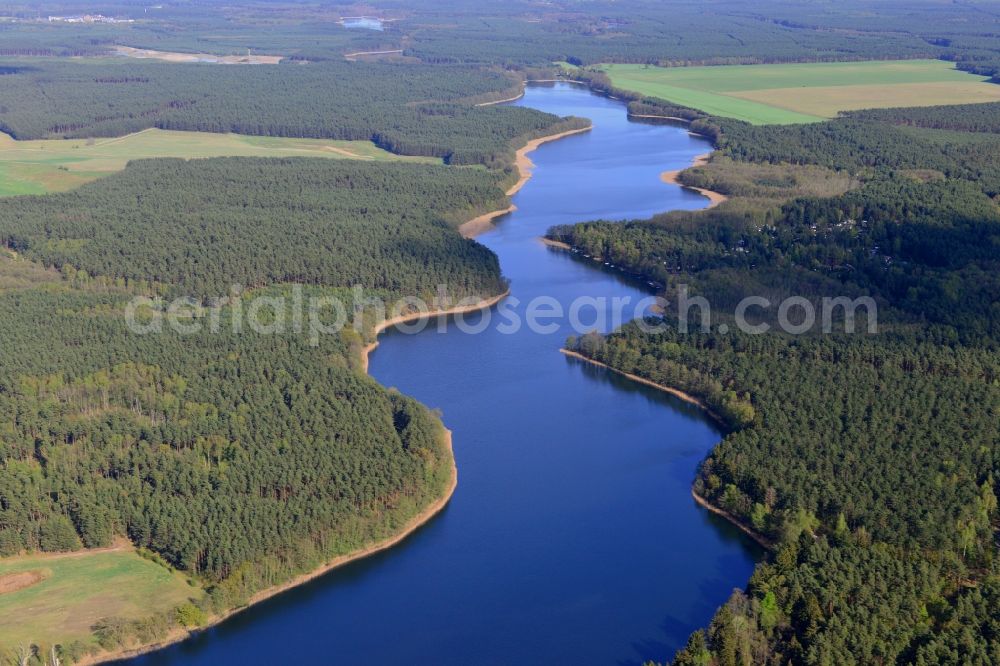 Ahrensdorf from the bird's eye view: Riparian areas on the sea area of Luebbesee near Ahrensdorf in the state Brandenburg