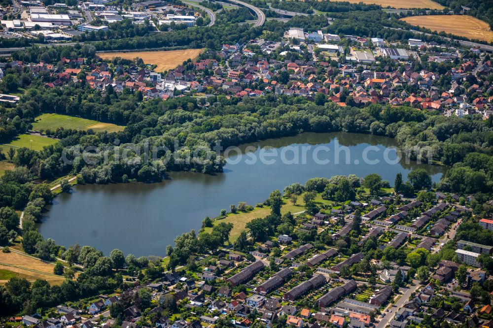 Aerial image Braunschweig - Riparian areas on the lake area of Oelpersee in the district Nordstadt in Brunswick in the state Lower Saxony, Germany