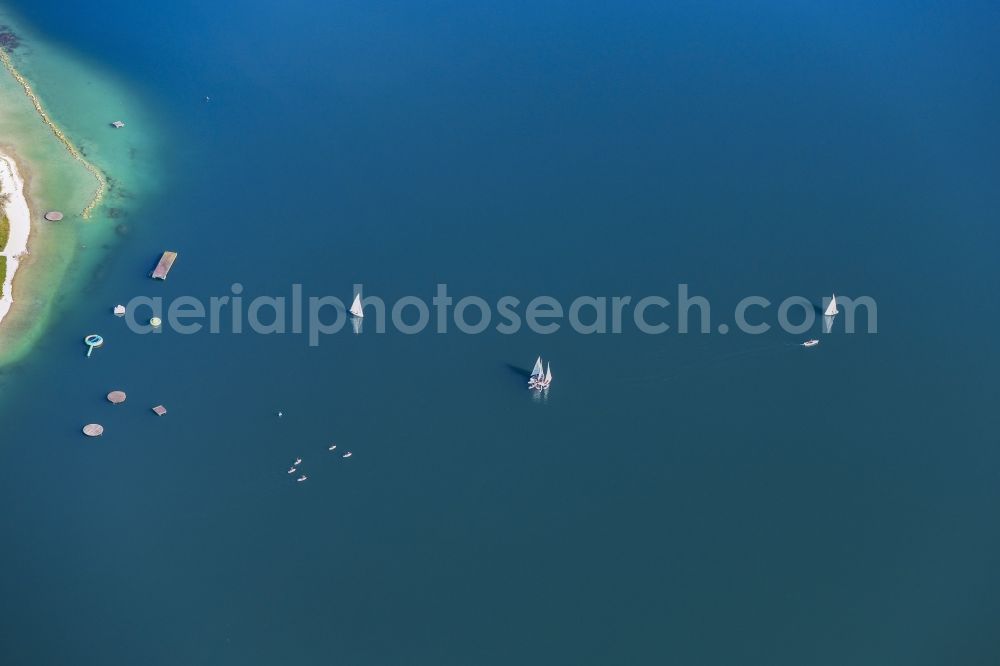 Aerial image Mattsee - Riparian areas on the lake area of in Mattsee in Salzburg, Austria