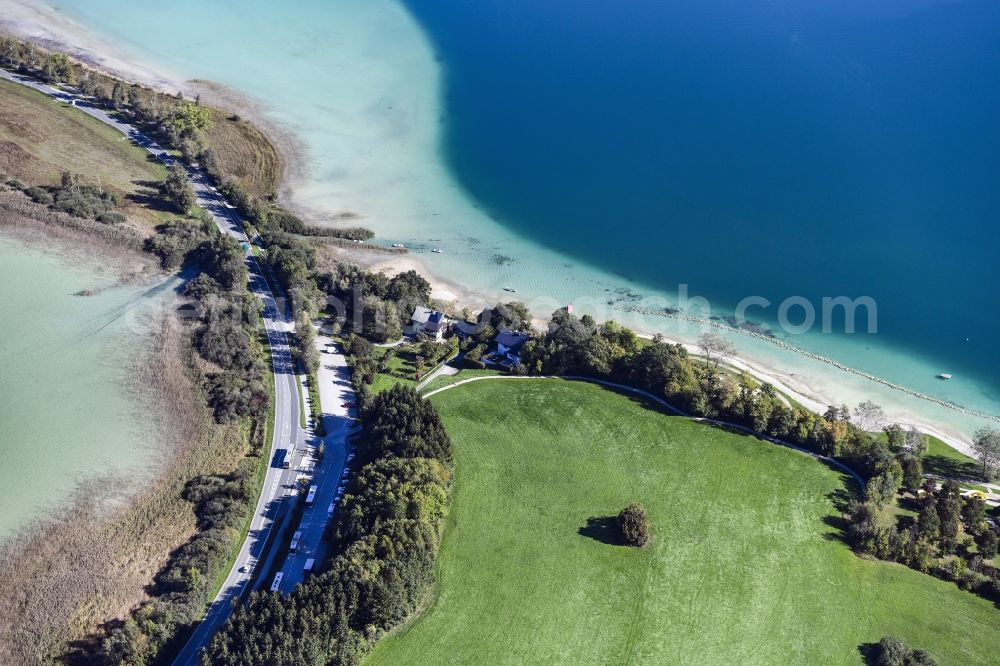 Aerial image Mattsee - Riparian areas on the lake area of in Mattsee in Salzburg, Austria