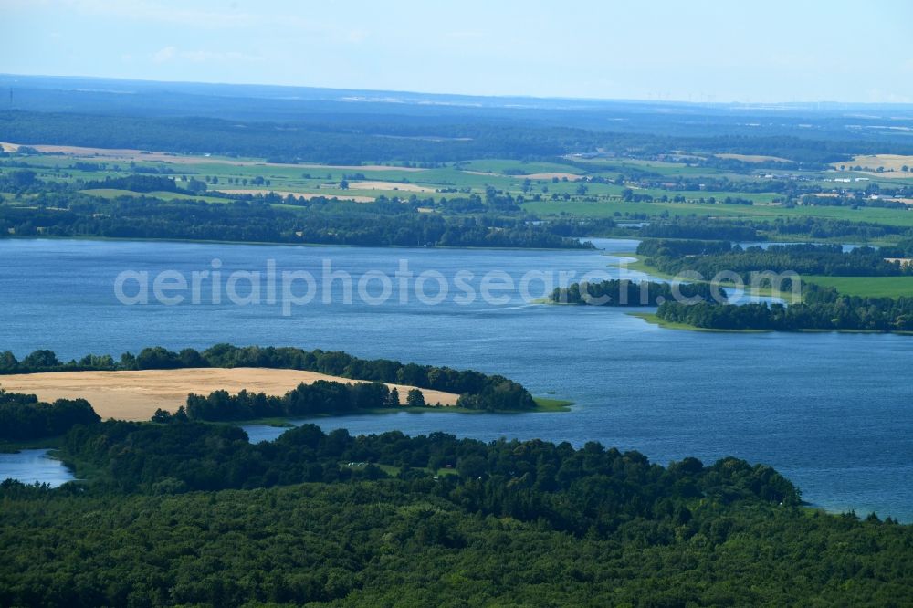 Aerial photograph Parsteinsee - Riparian areas on the lake area of Parsteiner See in Parsteinsee in the state Brandenburg, Germany