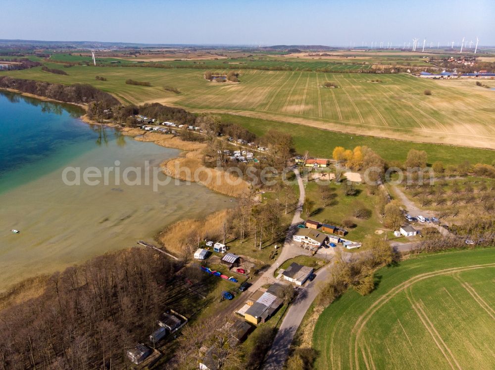 Aerial photograph Parsteinsee - Riparian areas on the lake area of Parsteiner See in Parsteinsee in the state Brandenburg, Germany