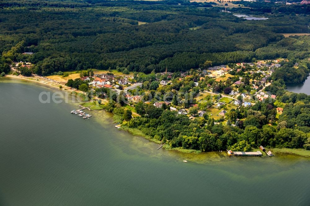 Aerial image Plau am See - Riparian areas on the lake area of Plauer See in Plau am See in the state Mecklenburg - Western Pomerania