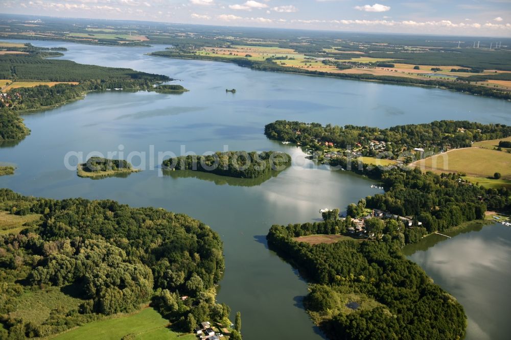 Schwielochsee from the bird's eye view: Riparian areas on the lake area of Schwielochsee in Schwielochsee in the state Brandenburg