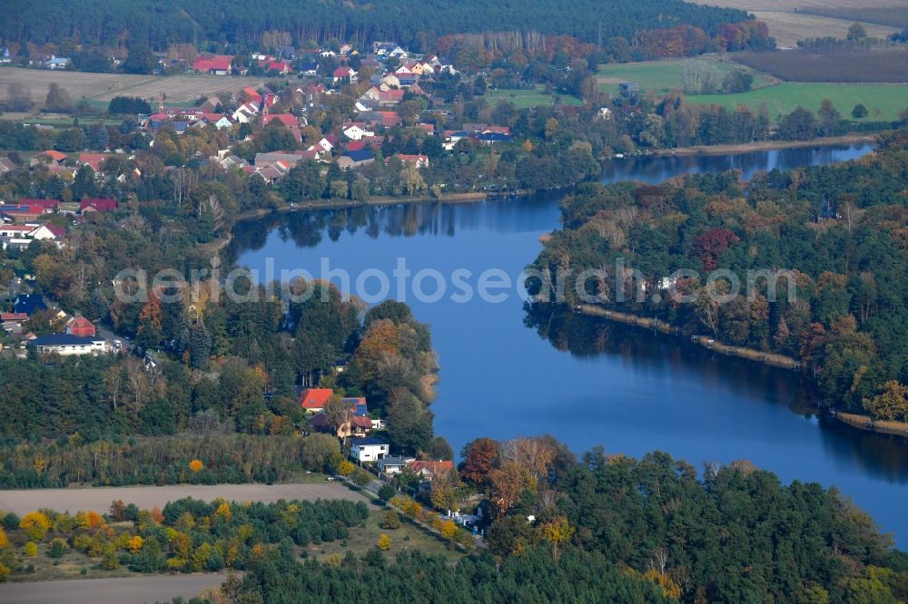 Aerial photograph Stolzenhagen - Riparian areas on the lake area of Stolzenhagener See in Stolzenhagen in the state Brandenburg, Germany