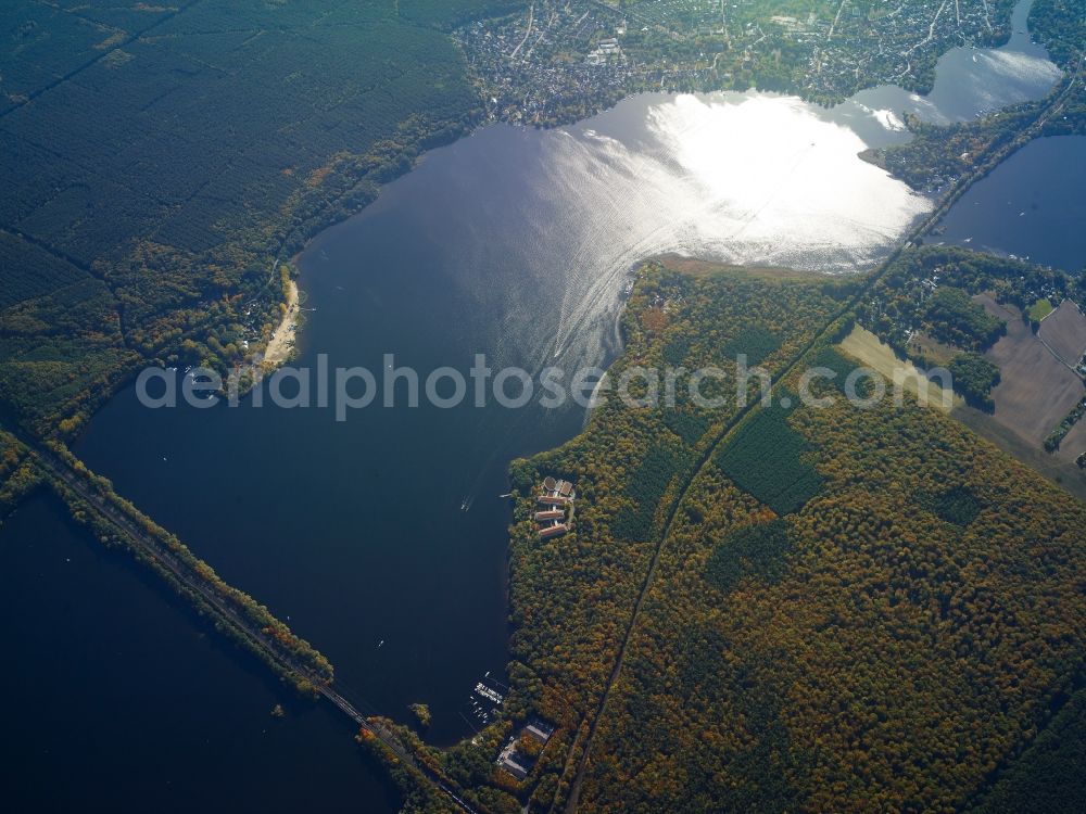 Potsdam from above - Riparian areas on the lake area of Templiner See in Potsdam in the state Brandenburg