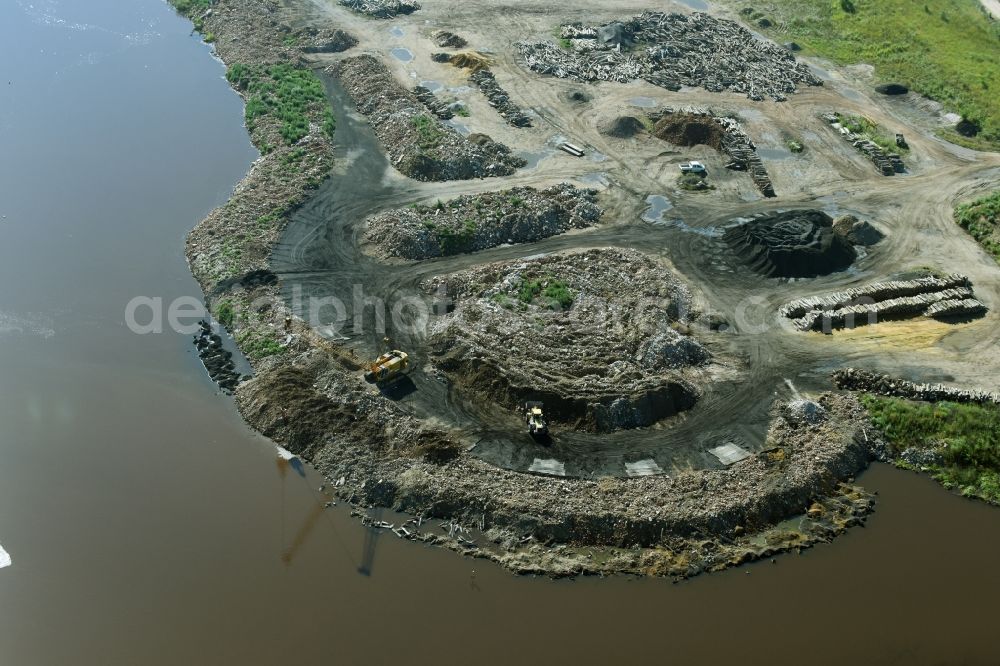 Aerial image Böhlen - Riparian areas on the lake area of Wapplersee with rubble embankments and landfills in Boehlen in the state Saxony