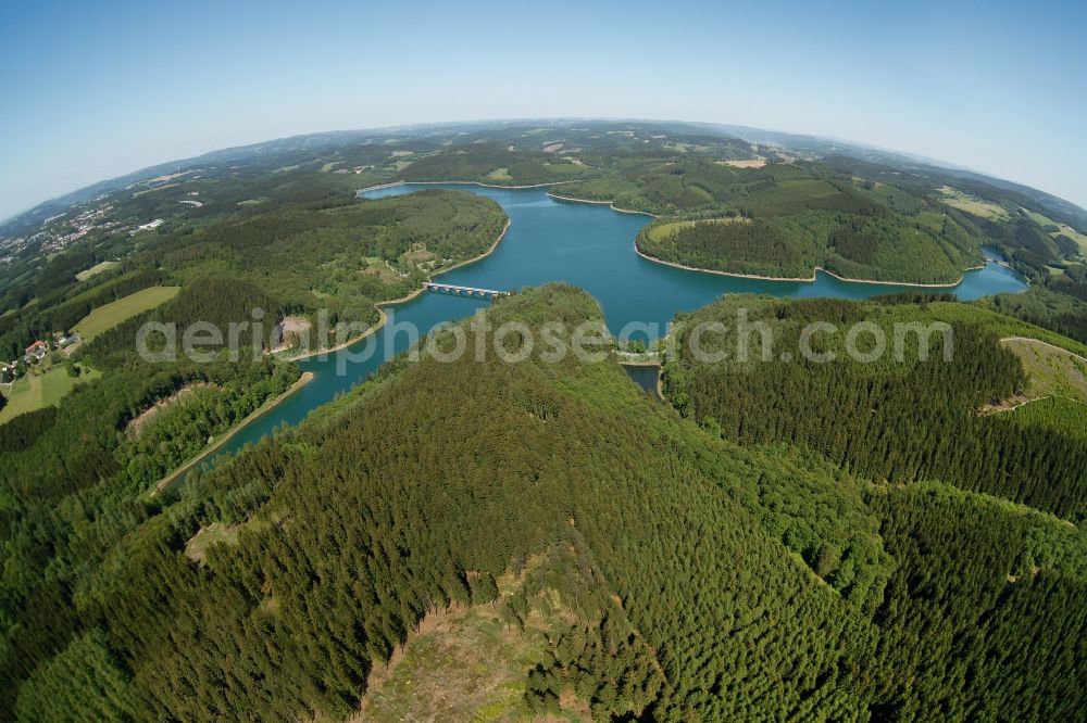 Aerial image Lüdenscheid - Shore areas at Lake of the Versetalsperre in Luedenscheid in North Rhine-Westphalia