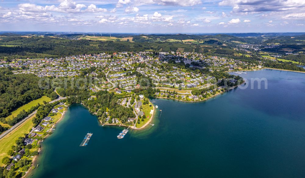 Aerial image Langscheid - Shore areas on the lake area of the Sorpesee dam in Langscheid in the Sauerland in the state of North Rhine-Westphalia, Germany