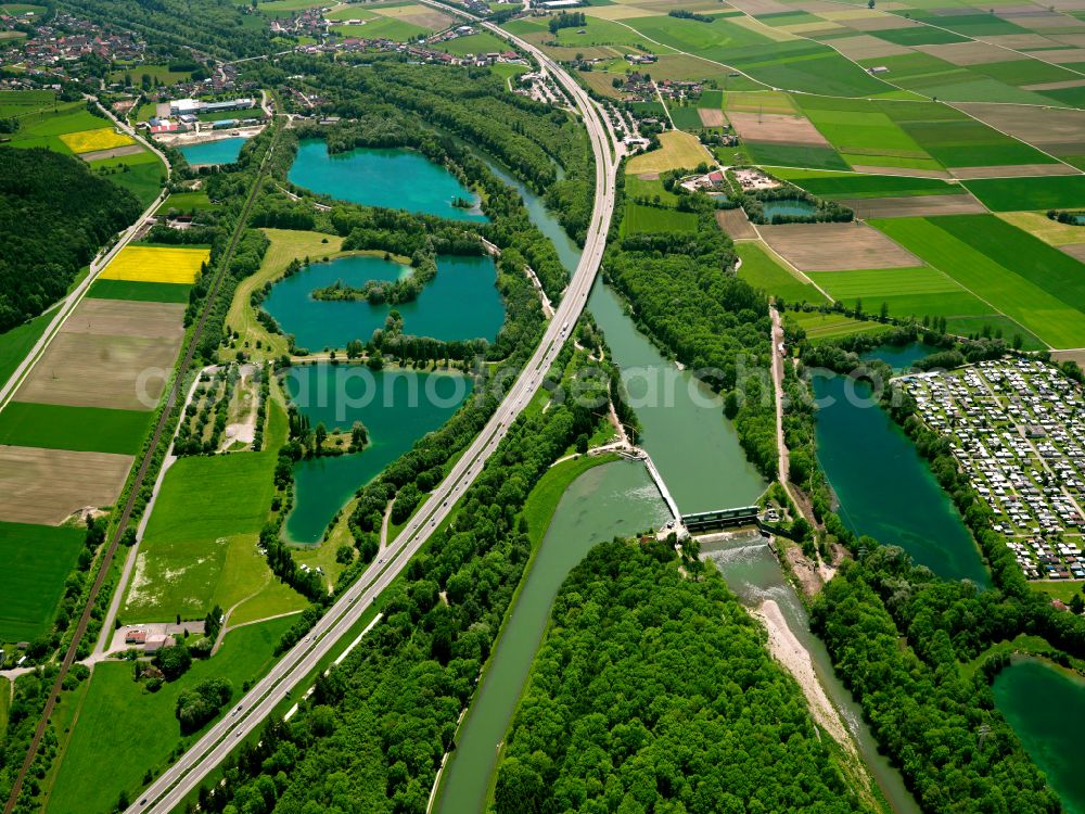 Aerial photograph Altenstadt - Shore areas of the ponds for fish farming in Altenstadt in the state Bavaria, Germany