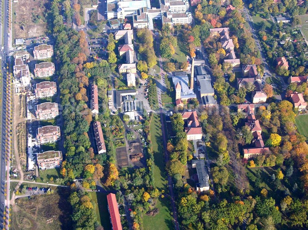 Aerial image Berlin - Marzahn - 20.10.2004 Blick auf das UKB Unfallkrankenhaus Berlin-Marzahn Warener Str. 7 12683 Berlin Tel. 030/5681-0 service@ukb.de