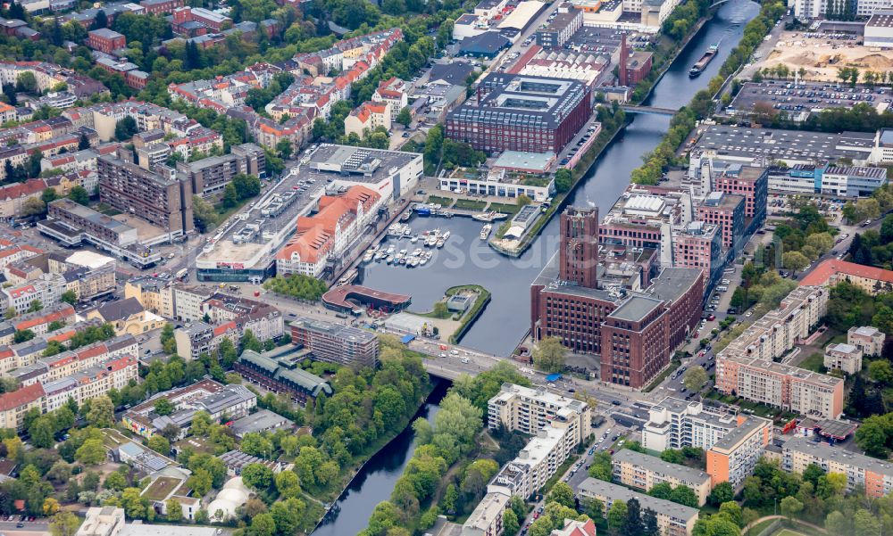 Berlin from above - Shopping mall Tempelhofer Hafen and Ullsteinhaus on Tempelhofer Damm in the district of Tempelhof in Berlin