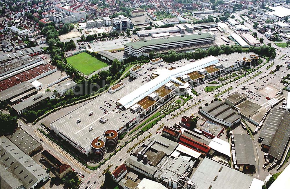 Aerial image Ulm / Baden Württemberg - Ulm / Baden Württemberg Blick auf das Einkaufscentrum ECE an der Bahnstrecke in Ulm an der Donau in Baden Würtemberg