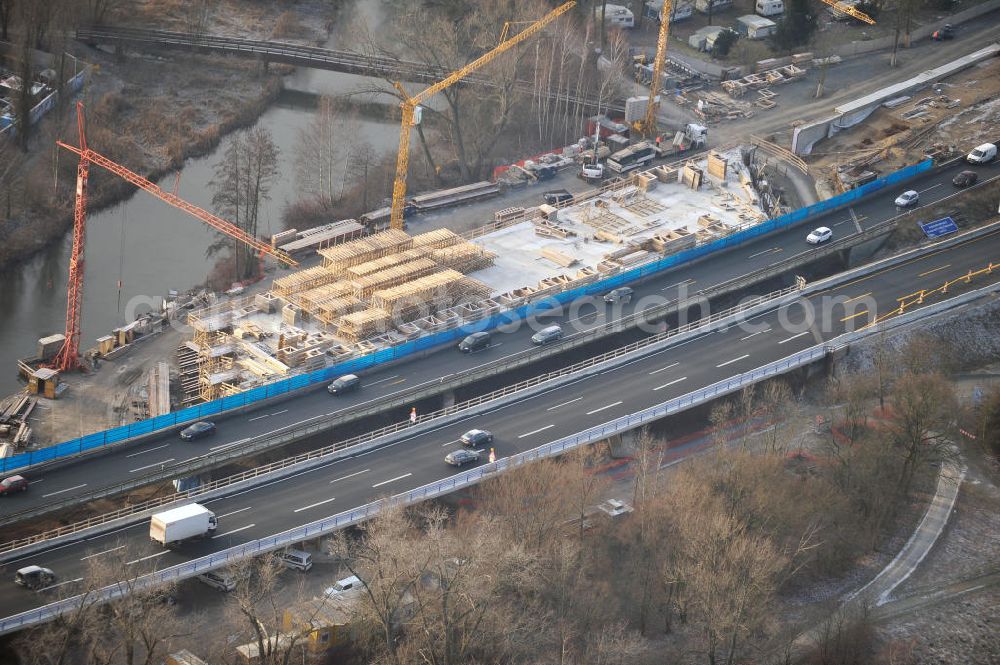 Braunschweig from above - Blick auf den Um- und Ausbau des Autobahndreiecks Braunschweig-Südwest an der Autobahn A29 / A 391. Der EUROVIA Baukonzern errichtet hier einige Brückenneubauten. Bauherr ist die Niedersächsische Landesbehörde für Straßenbau und Verkehr. View of the implementation and expansion of the motorway junction Braunschweig-southwest along the highway A29 / A 395th The construction company built EUROVIA here are some new bridges. Owner is the Lower Saxony state authorities for road construction and transport.