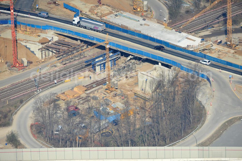 Aerial photograph Braunschweig - View of the implementation and expansion of the motorway junction Brunswick-southwest along the freeway A29 / A 395 in Lower Saxony. The construction company EUROVIA built here are some new bridges. Owner is the Lower Saxony state authorities for road construction and transport