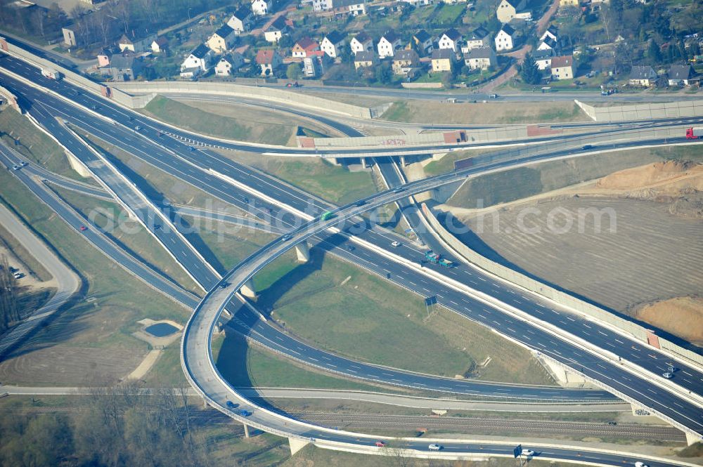 Aerial image Braunschweig - View of the implementation and expansion of the motorway junction Brunswick-southwest along the freeway A29 / A 395 in Lower Saxony. The construction company EUROVIA built here are some new bridges. Owner is the Lower Saxony state authorities for road construction and transport