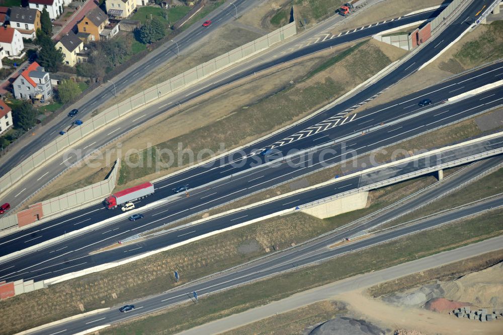 Aerial image Braunschweig - View of the implementation and expansion of the motorway junction Brunswick-southwest along the freeway A29 / A 395 in Lower Saxony. The construction company EUROVIA built here are some new bridges. Owner is the Lower Saxony state authorities for road construction and transport