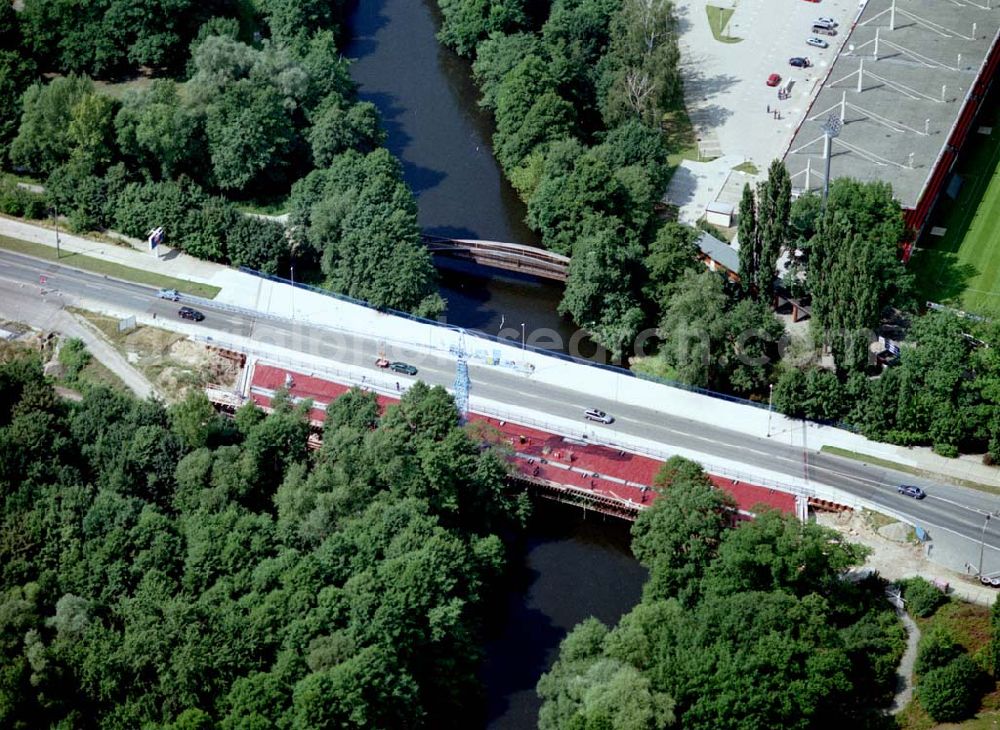 Cottbus / Brandenburg from above - Um- und Ausbau des Cottbusser Stadtringes durch die Firma SCHÄLERBAU GmbH.