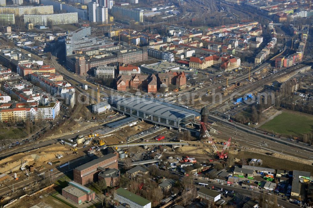 Berlin from the bird's eye view: Construction site of the alteration and new build Berlin S-Bahn station Ostkreuz