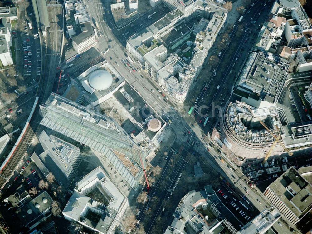 Aerial image Berlin - Charlottenburg - Um- und Neubau des Kranzlerecks sowie Neubau auf dem Gelände des abgerissenen Panoptikums am Kurfürstendamm in Berlin - Charlottenburg.