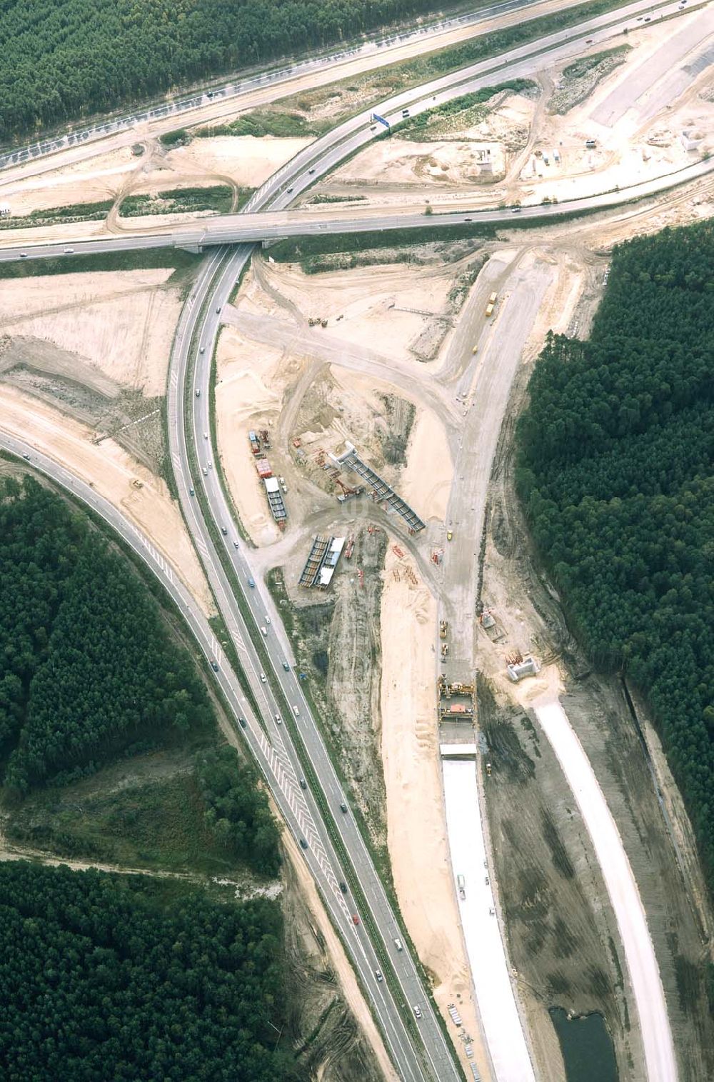 Aerial image Zernsdorf / Brandenburg - Umbau des Autobahndreieck Spreeaue bei Zernsdorf in Brandenburg.