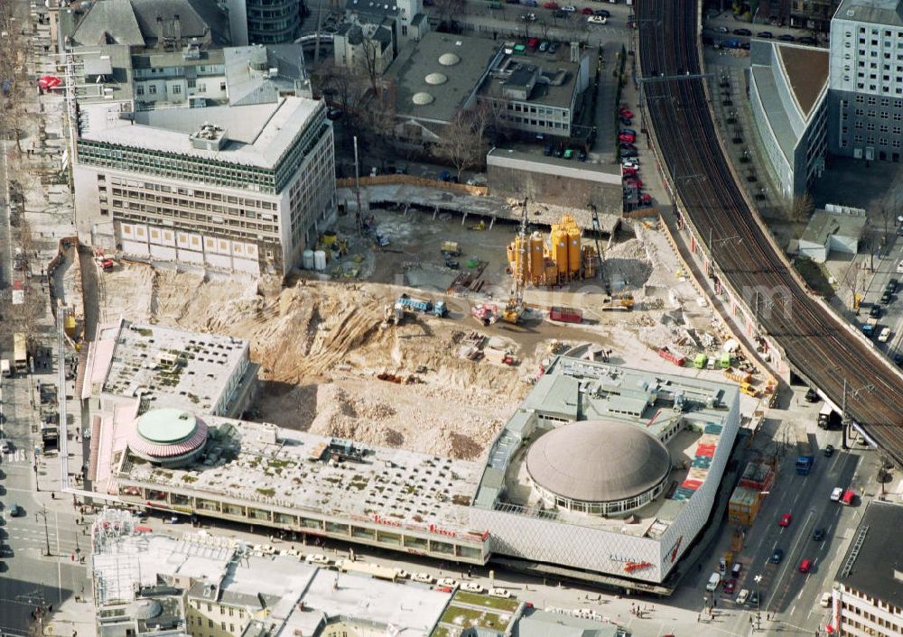 Berlin-Tiergarten from above - Umbau des Bereiches am Kaffe Kranzler am Kurfürstendamm.