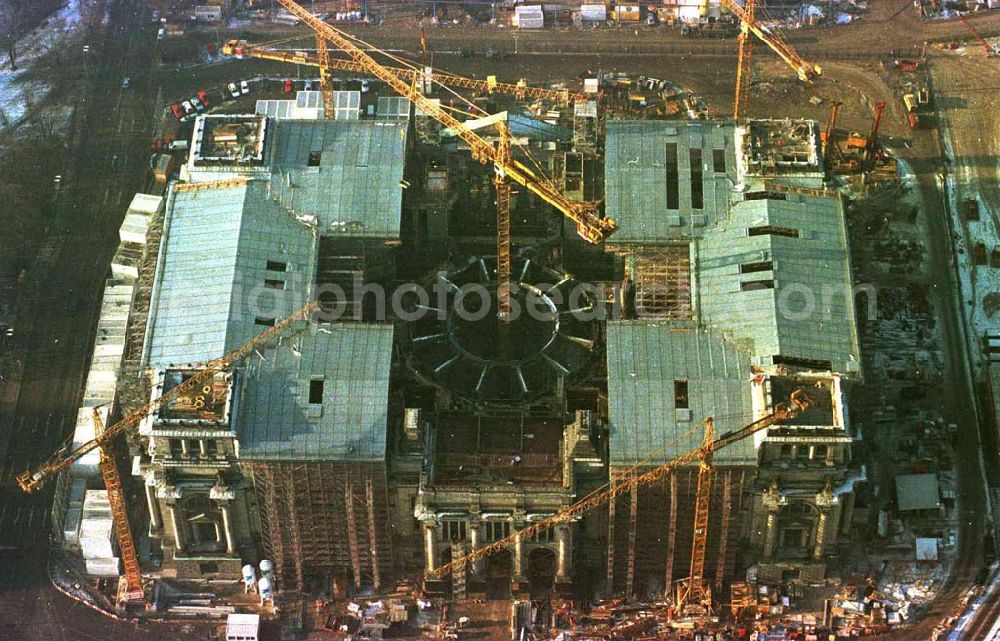 Berlin from the bird's eye view: Umbau des Berliner Reichstages