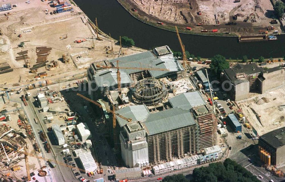 Aerial image Berlin - Tiergarten - Umbau des Berliner Reichstages.