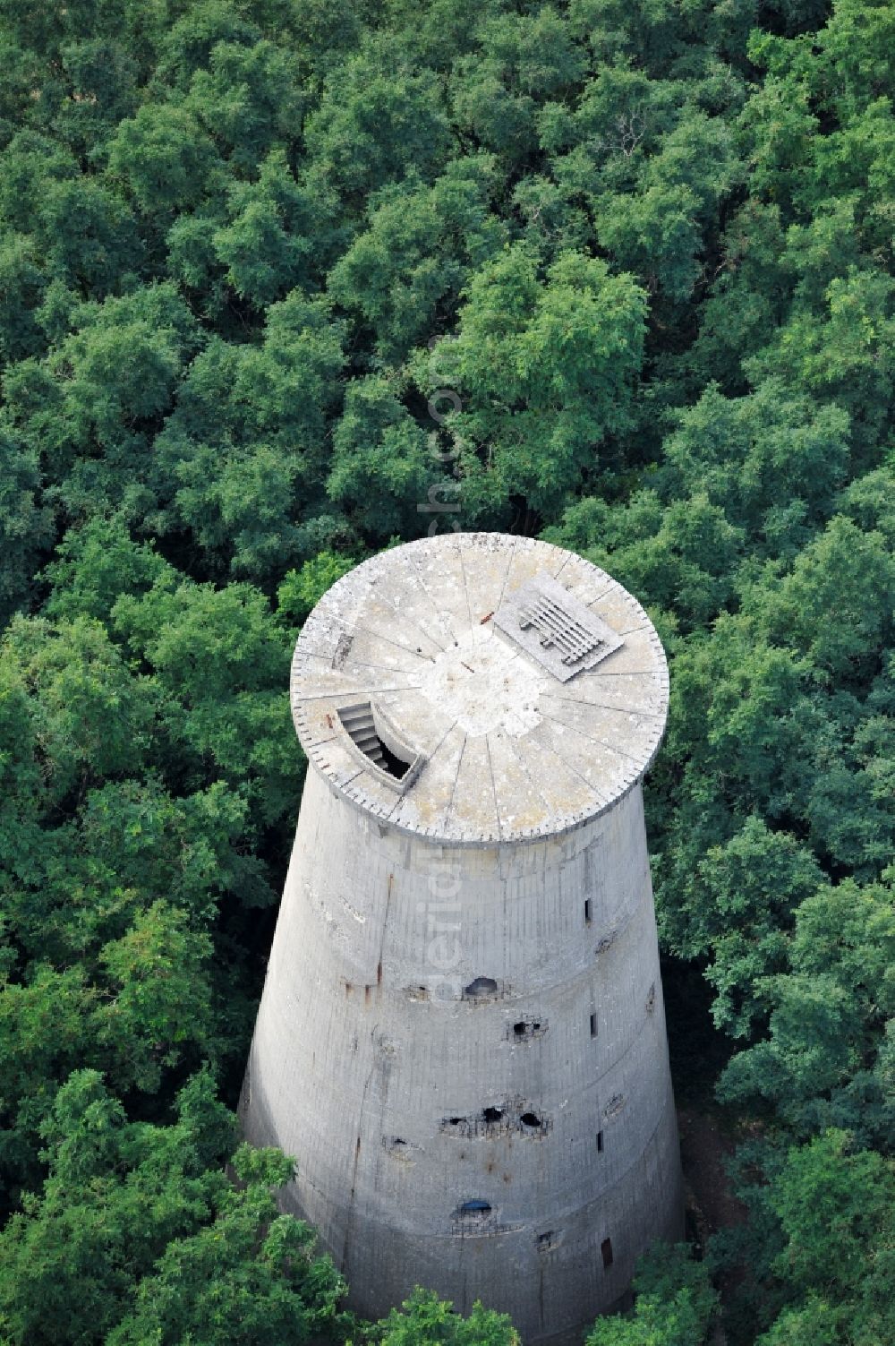 Aerial image Weesow - Reconstruction of the concrete tower of the formally militarily used property Radarturm Weesow in Weesow in the state of Brandenburg, Germany