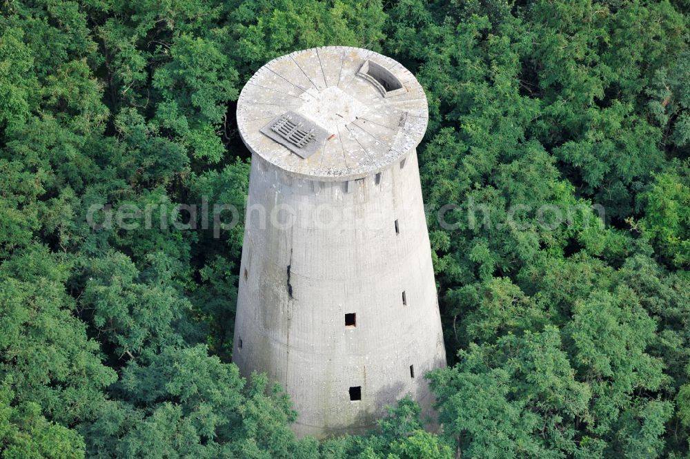 Aerial photograph Weesow - Reconstruction of the concrete tower of the formally militarily used property Radarturm Weesow in Weesow in the state of Brandenburg, Germany