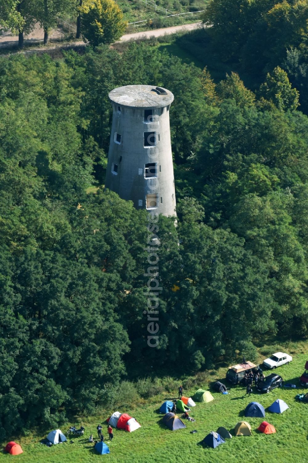 Weesow from the bird's eye view: Reconstruction of the concrete tower of the formally militarily used property Radarturm Weesow in Weesow in the state of Brandenburg, Germany