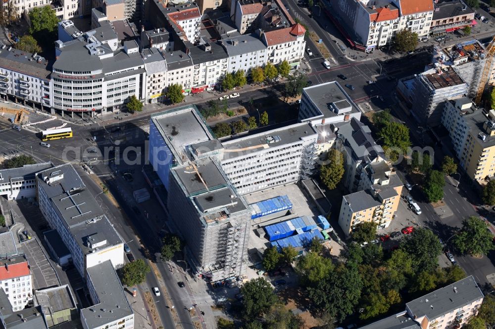 Aerial photograph Berlin - Construction site for reconstruction and modernization and renovation of an office and commercial building on Blissestrasse in the district Wilmersdorf in Berlin, Germany