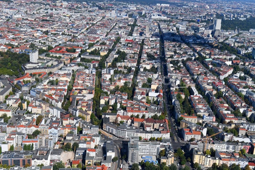 Berlin from above - Construction site for reconstruction and modernization and renovation of an office and commercial building on Blissestrasse in the district Wilmersdorf in Berlin, Germany