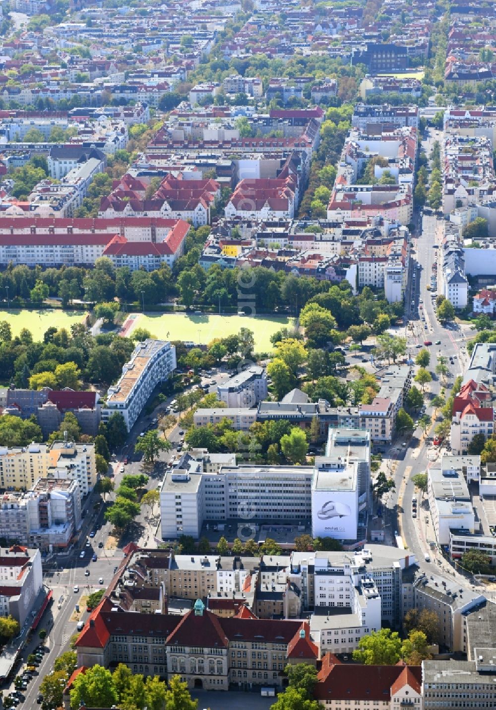 Aerial photograph Berlin - Construction site for reconstruction and modernization and renovation of an office and commercial building on Blissestrasse in the district Wilmersdorf in Berlin, Germany